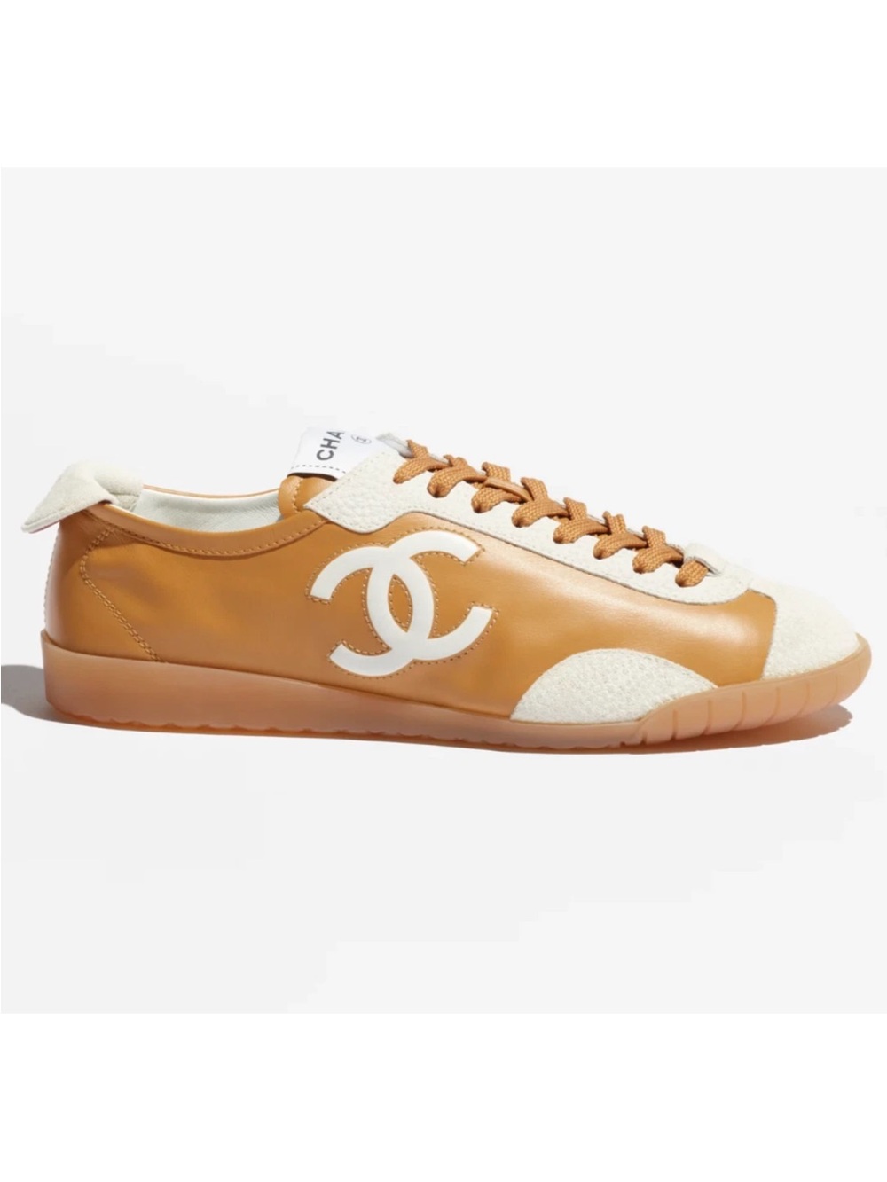Chanel 26P Brown White Leather Suede CC Logo Flat Runner Trainer Sneaker 39.5